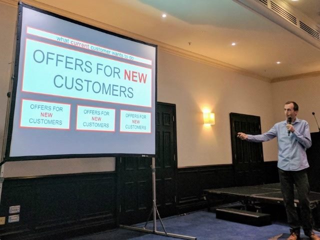Gerry McGovern presents at eZconf2017