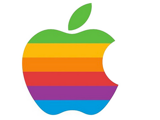 Wozniak Apple Could Build Droid Phones Warns of Police State