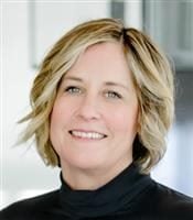 Headshot of Holly O'Neill