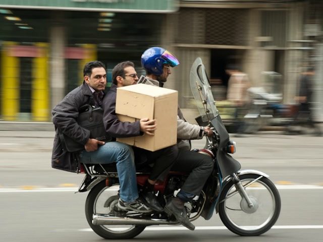 3 Men and a box