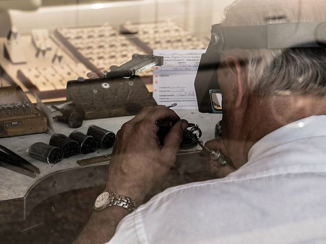 diamond appraiser