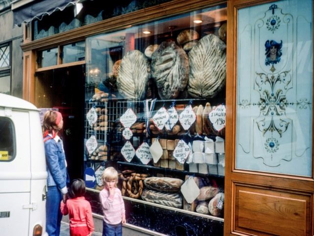 What the French Taught Me About Customer Service