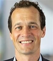headshot of Sam Stern