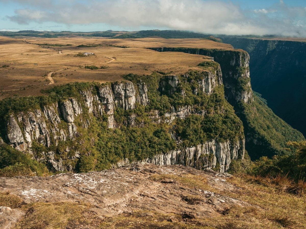 Contact Centers Embrace AI As Core Infrastructure