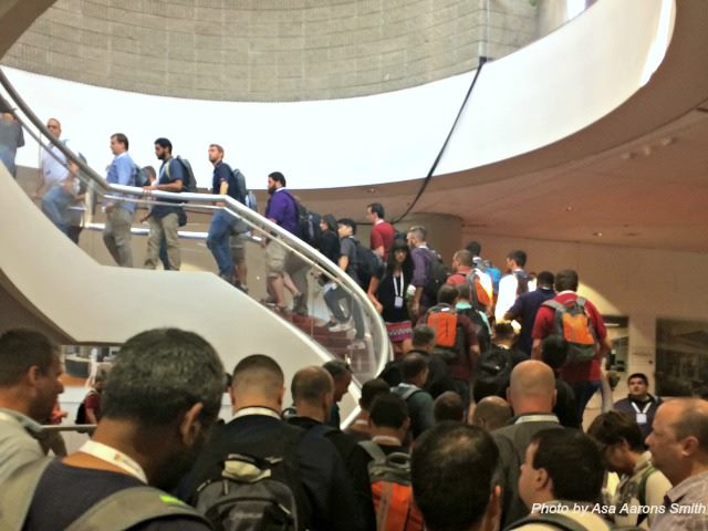 Microsoft Ignite crowd