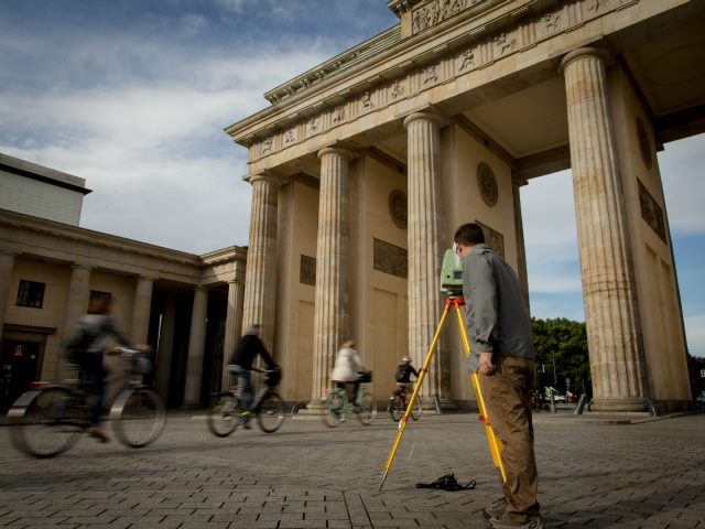 scanning the gate