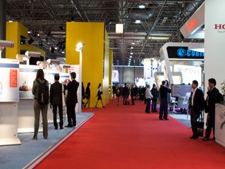 Does Your Trade Show Booth Attract Enough Attention