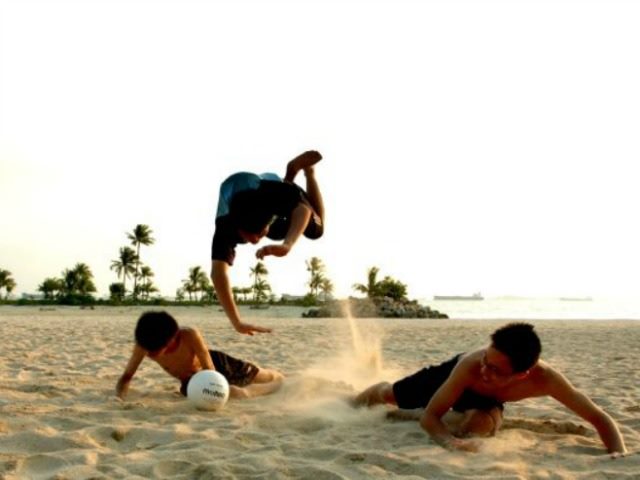 flying volleyball tackle