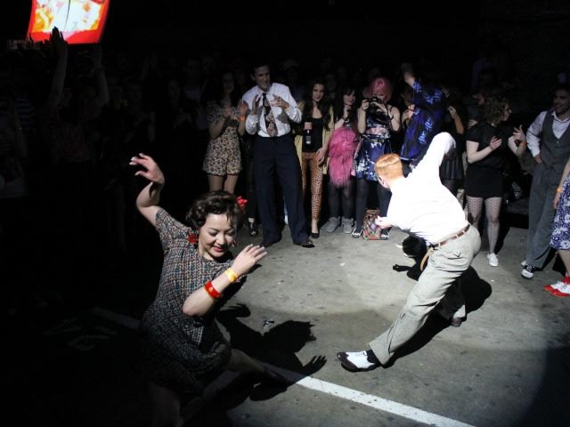 swing dancing 