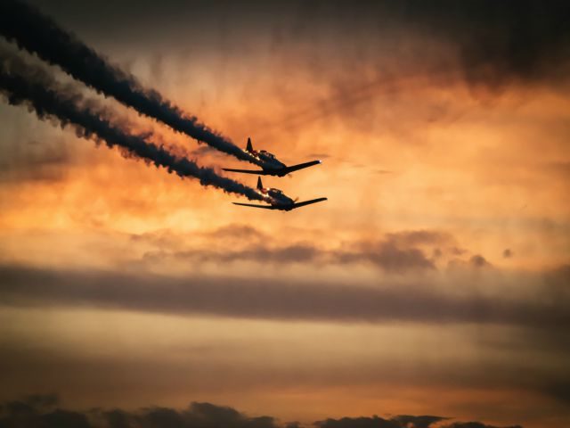 perfectly aligned jets