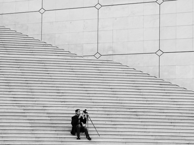 lonliness of the photographer by kimdokhac