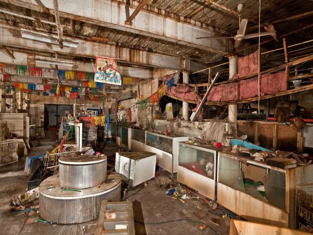 abandoned store
