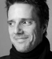 2014-6-November-sean-womack-headshot.jpg