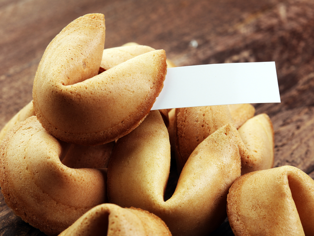 Many Chinese fortune cookie paper with prediction